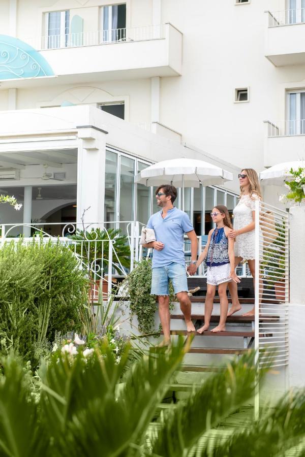 Luxor Beach Boutique Hotel Cattolica Buitenkant foto