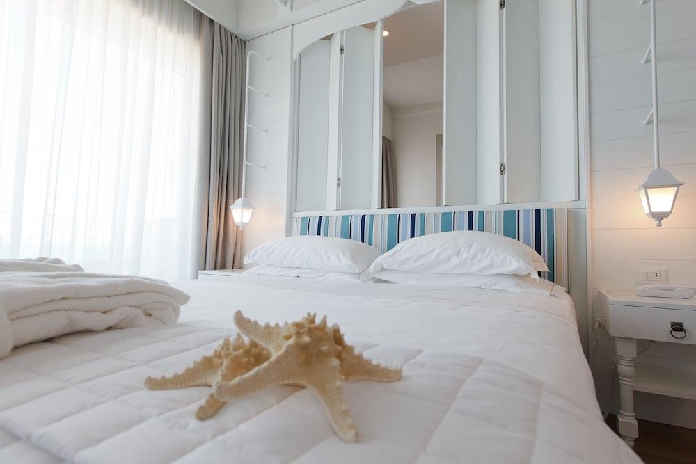 Luxor Beach Boutique Hotel Cattolica Buitenkant foto
