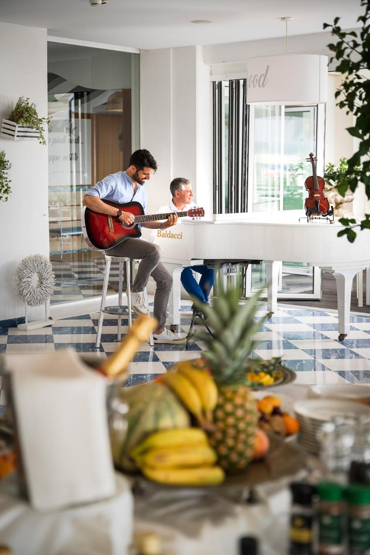 Luxor Beach Boutique Hotel Cattolica Buitenkant foto