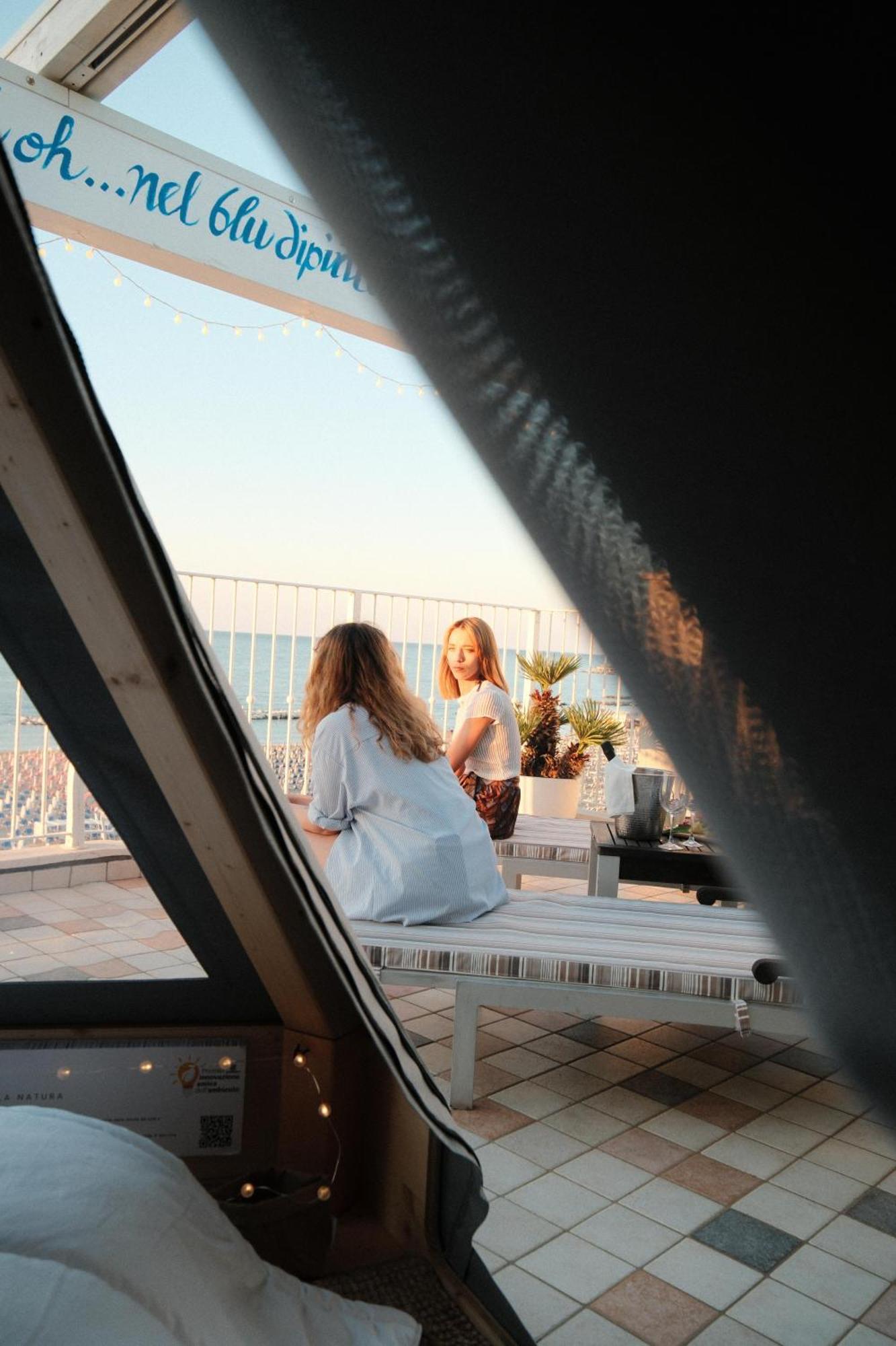 Luxor Beach Boutique Hotel Cattolica Buitenkant foto