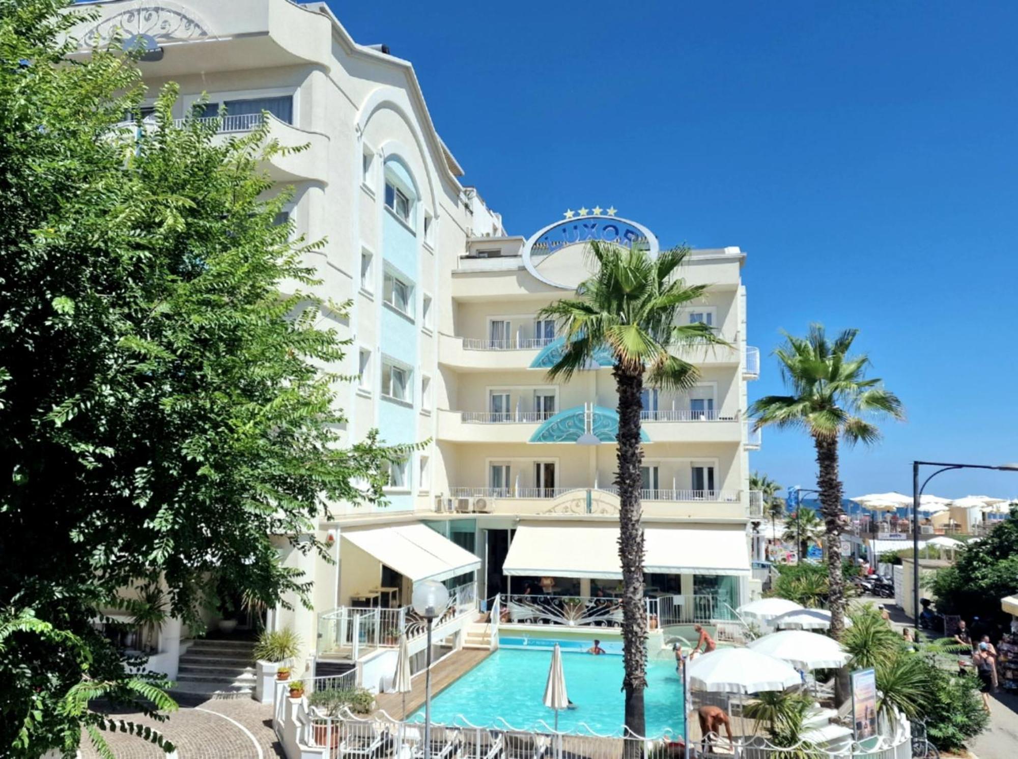 Luxor Beach Boutique Hotel Cattolica Buitenkant foto